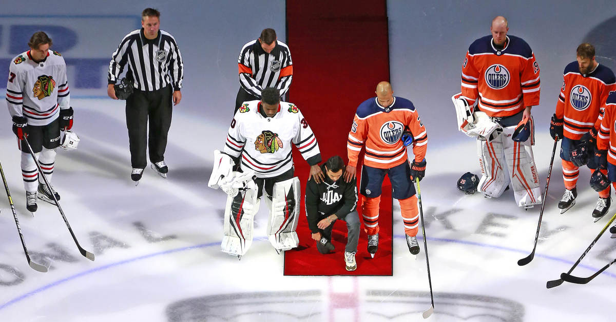 IN THE BUBBLE The HDA’s Dumba delivered a pregame speech after Blake’s shooting and became the first NHL player to kneel during the U.S. anthem.